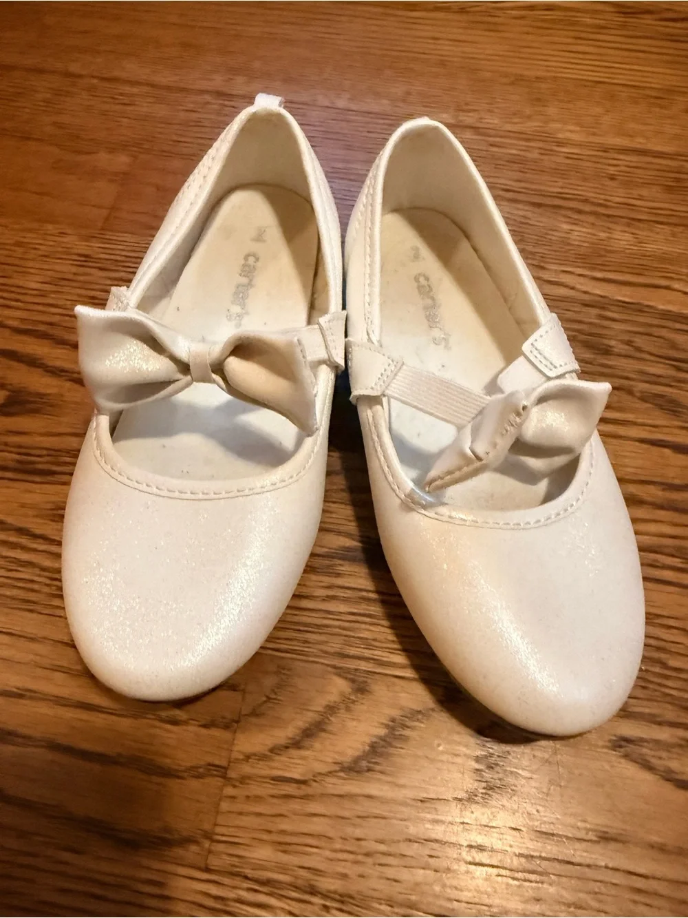 Carter's Girls' white  Bow Mary Jane Shoes